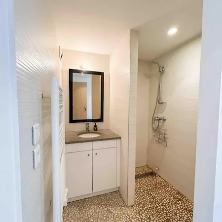 Apartment 144m2 Au Coeur De Avec Garage