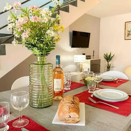 144m2 Au Coeur De Avec Garage * Sanary-sur-Mer