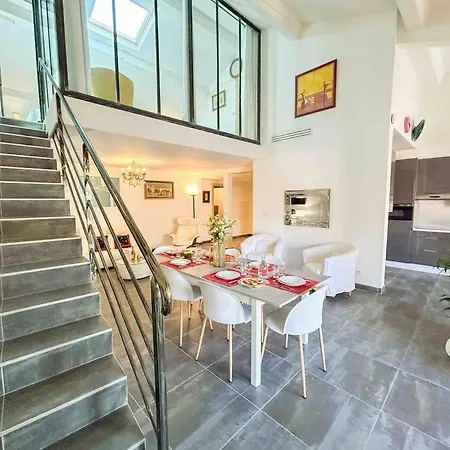 144m2 Au Coeur De Avec Garage