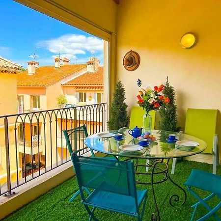 Apartment 144m2 Au Coeur De Avec Garage Sanary-sur-Mer