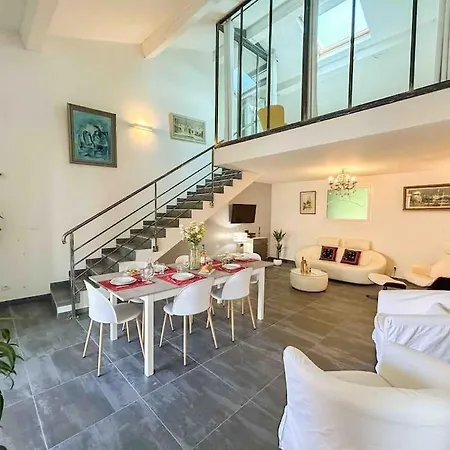 144m2 Au Coeur De Avec Garage * Sanary-sur-Mer