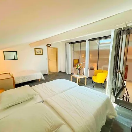 144m2 Au Coeur De Avec Garage *